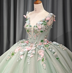Blush Green Quinceanera Dress V Neck Ball Gown Sweet 16 Dress