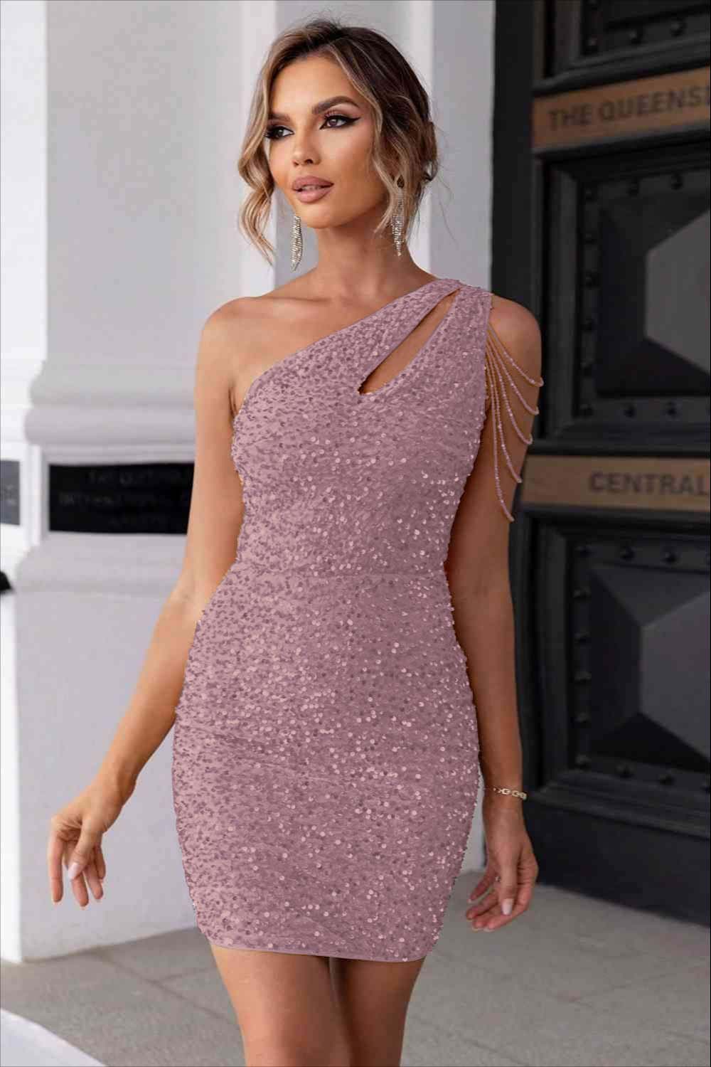 Champagne Gold Homecoming Dress Sequined One Shoulder Sleeveless Short Cocktail Dress With Beadings