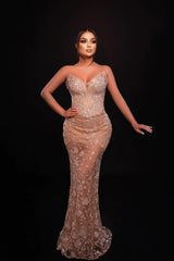 Champagne Prom Dress Mermaid Sweetheart Sequined Sleeveless Lace Formal Dress With Appliques
