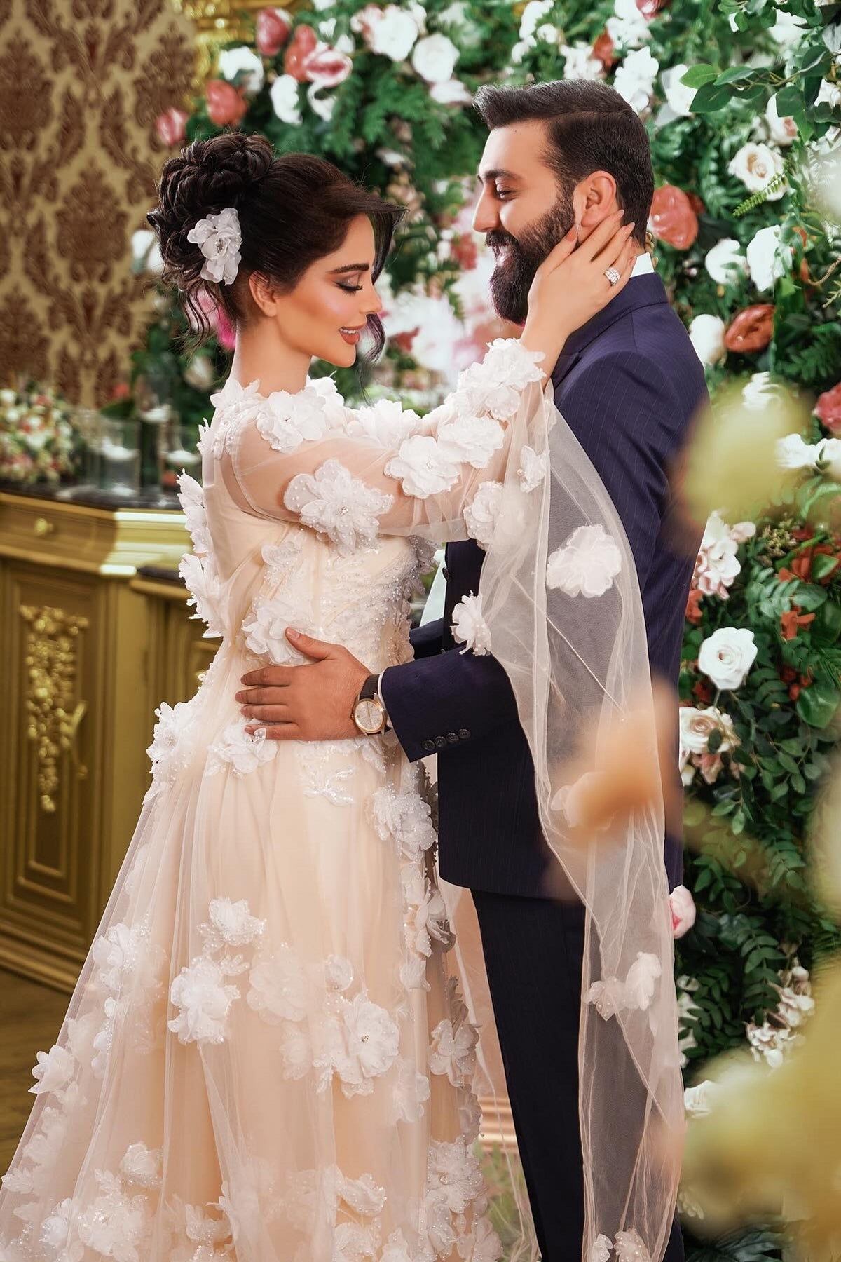 Champagne Wedding Dress A Line Square Beaded Illusion Sleeves Sequined Tulle Bridal Gown With 3D Flowers