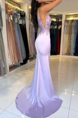Column Satin Lace V Neck Sleeveless Formal Dress With Appliques Split