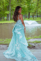 Column Tulle Lace Spaghetti Straps Sleeveless Formal Dress With Appliques