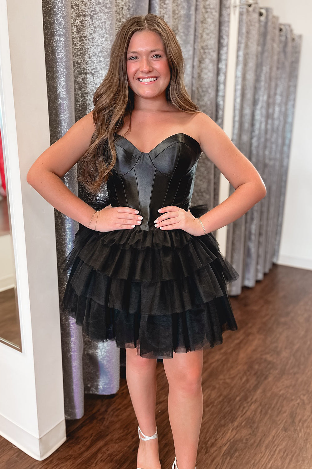 Corset Red Homecoming Dress Sweetheart Short Cocktail Dresses With Ruffles