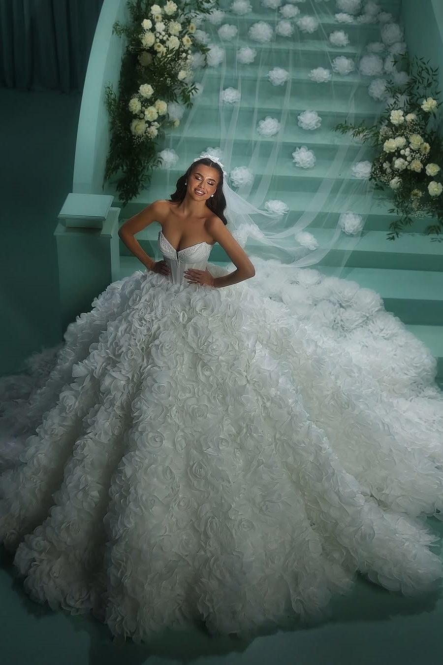 Dreamyannie Corset Sweetheart Wedding Dress Beaded Ball Gown Organza Floral Bridal Gown