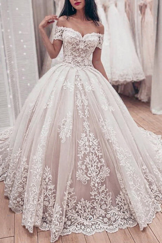 Ivory Ball Gown Wedding Dress Off the Shoulder Appliques Bridal Dress