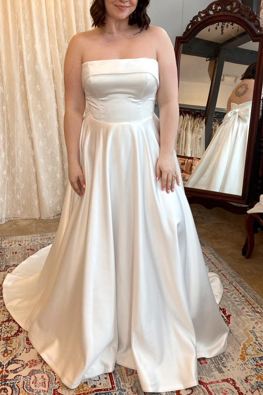 Ivory Wedding Dress Strapless Satin Bridal Dress with Sweep Train