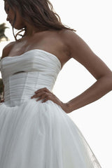 Ivory Strapless Wedding Dress Ball Gown Corset Tulle Bridal Dress with Sweep Train