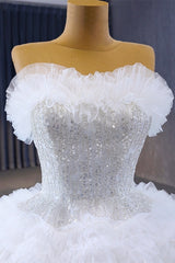 Sparkly Strapless Wedding Dress Ball Gown Sequin Tiered Bridal Dress with Sweep Train