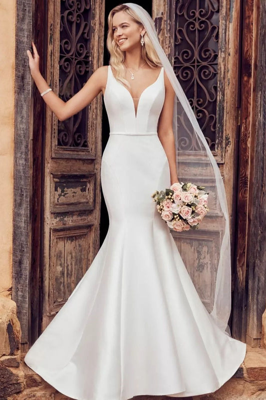 Ivory Wedding Dress Mermaid V Neck Backless Bridal Dress