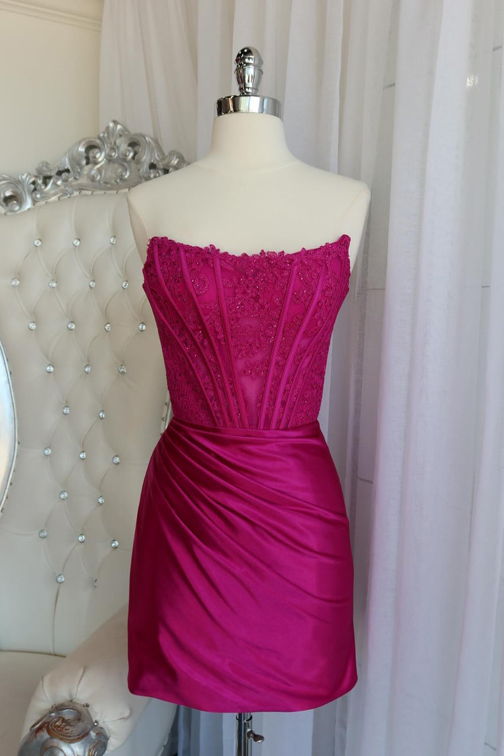 Dark Green Homecoming Dress Detachable Long Sleeves Satin Corset Tight Short Cocktail Dresses (Gloves not Included)