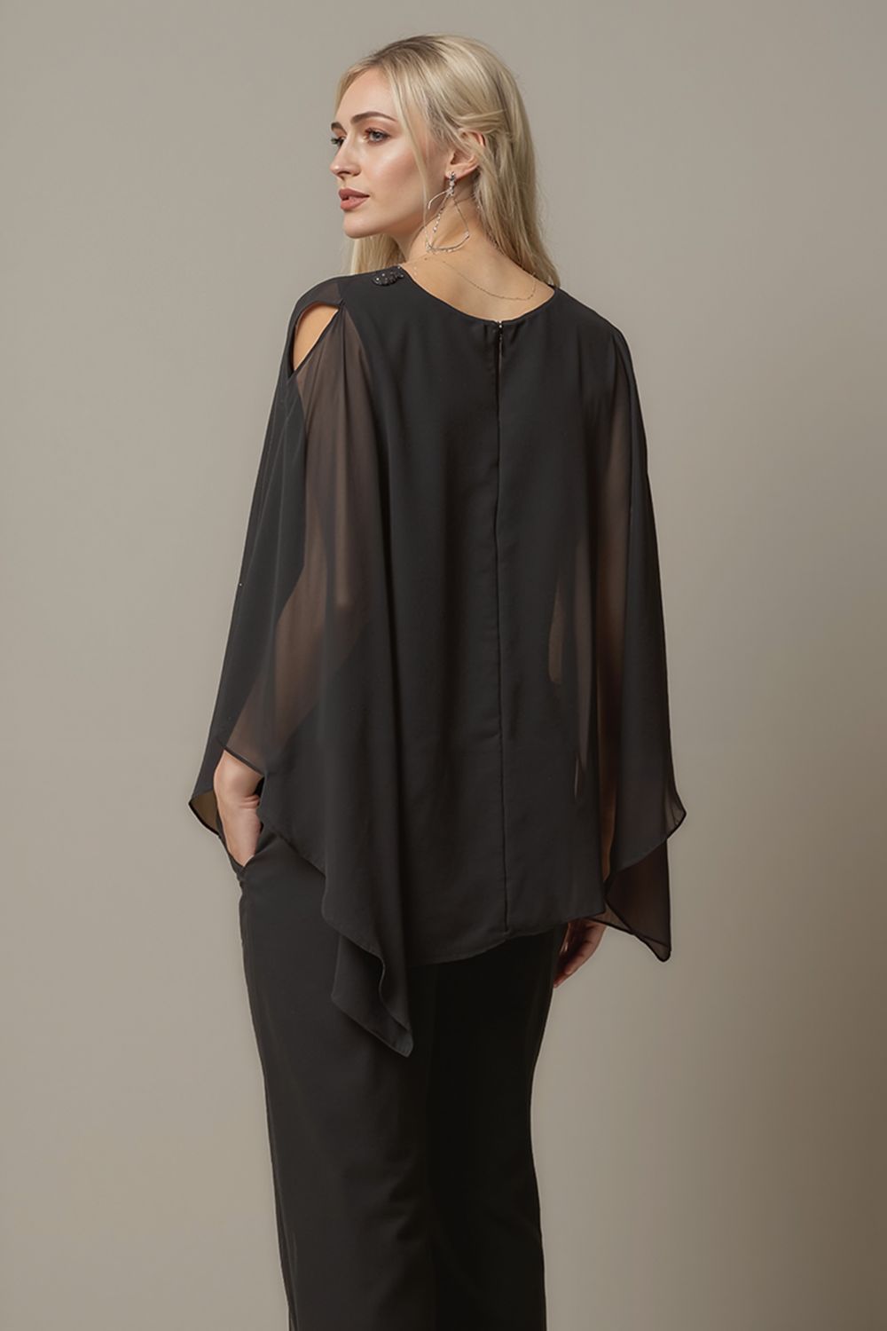 Dreamyannie Black Beaded V Neck Mother Of The Bride Pant Suits