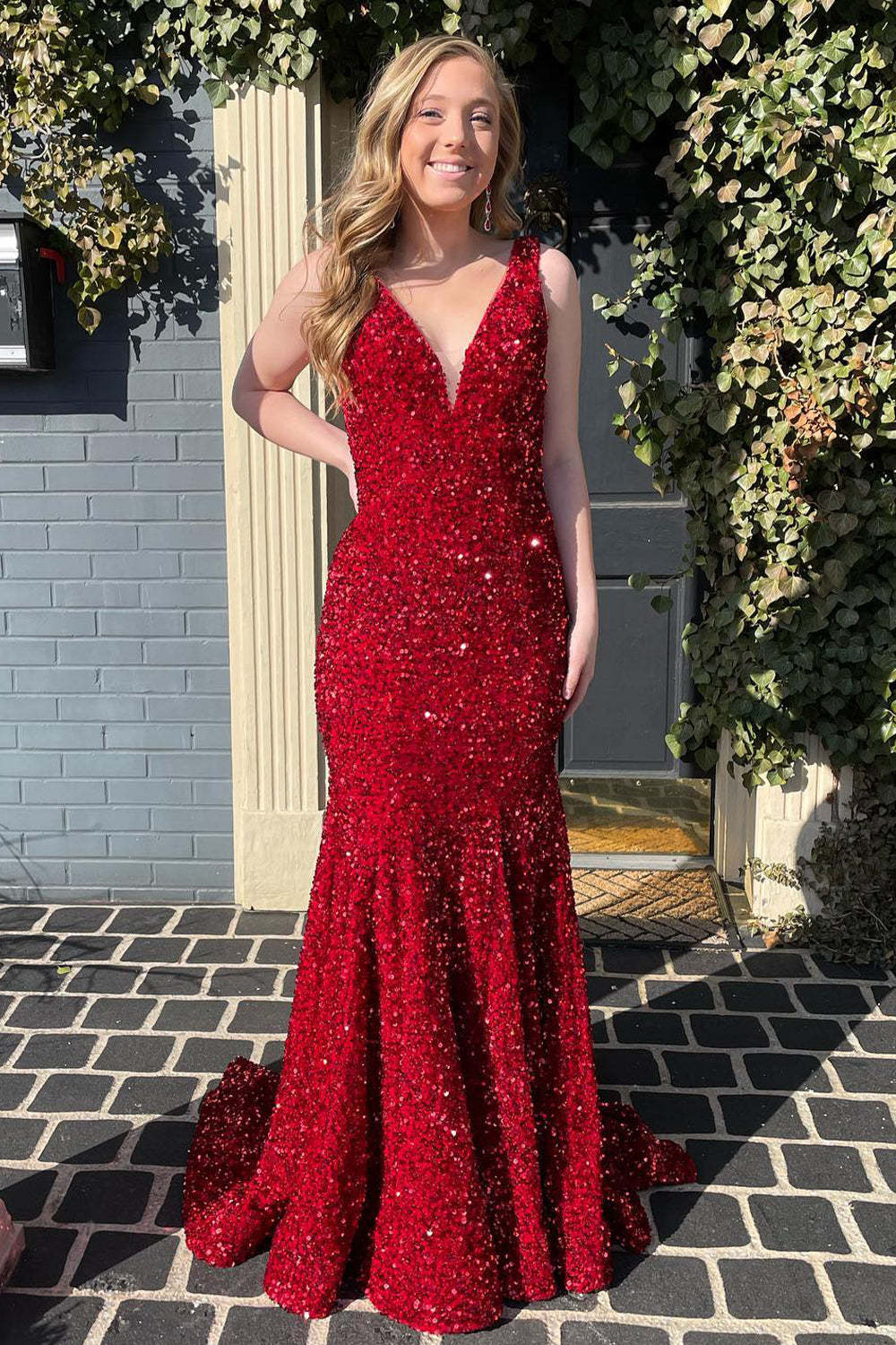 Dreamyannie Black Prom Dress Deep V-Neck Mermaid Formal Dress