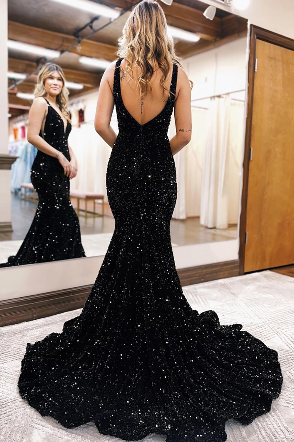 Dreamyannie Black Prom Dress Deep V-Neck Mermaid Formal Dress