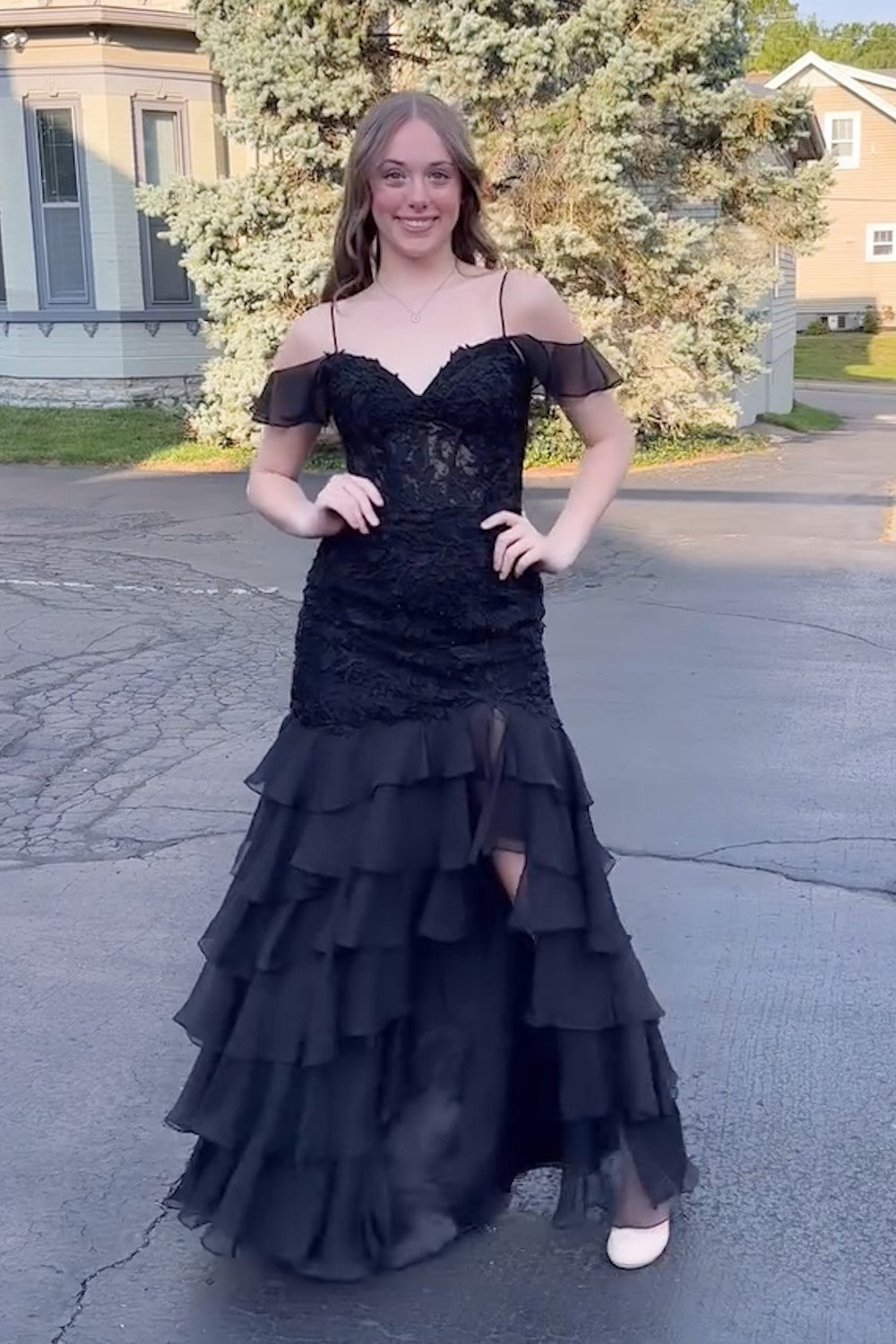 Dreamyannie Black Prom Dress Mermaid Tiered Cold Shoulder Long Formal Dress With Slit