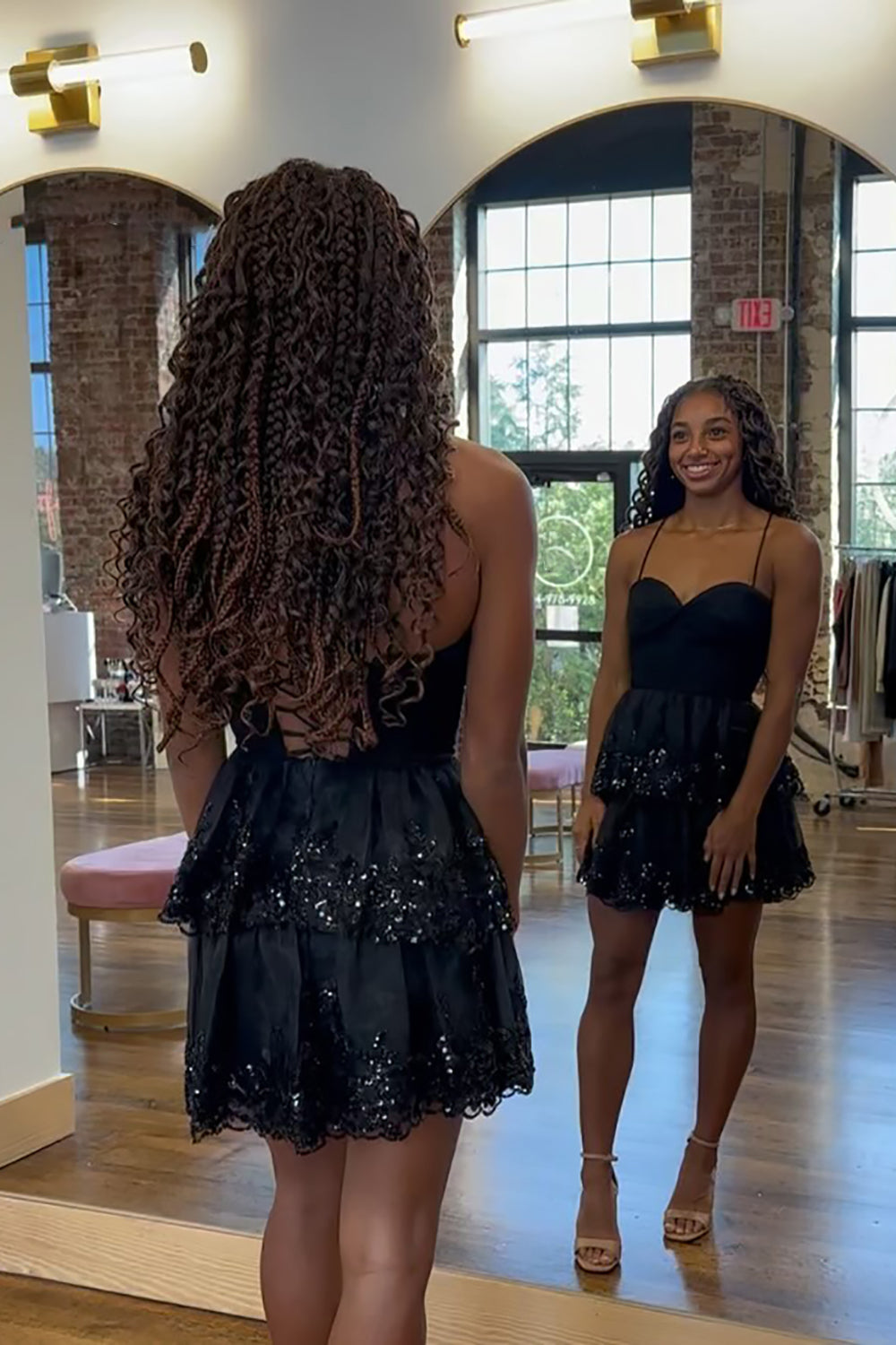 Dreamyannie Black Ruffled A Line Homecoming Dresses Short Corset Cocktail Dresses With Sequins