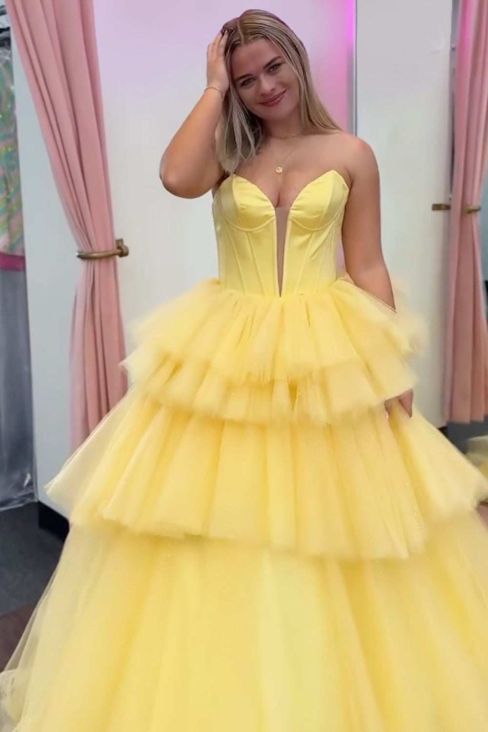 Dreamyannie Blue Prom Dress Tiered A-Line Sweetheart Long Formal Dress