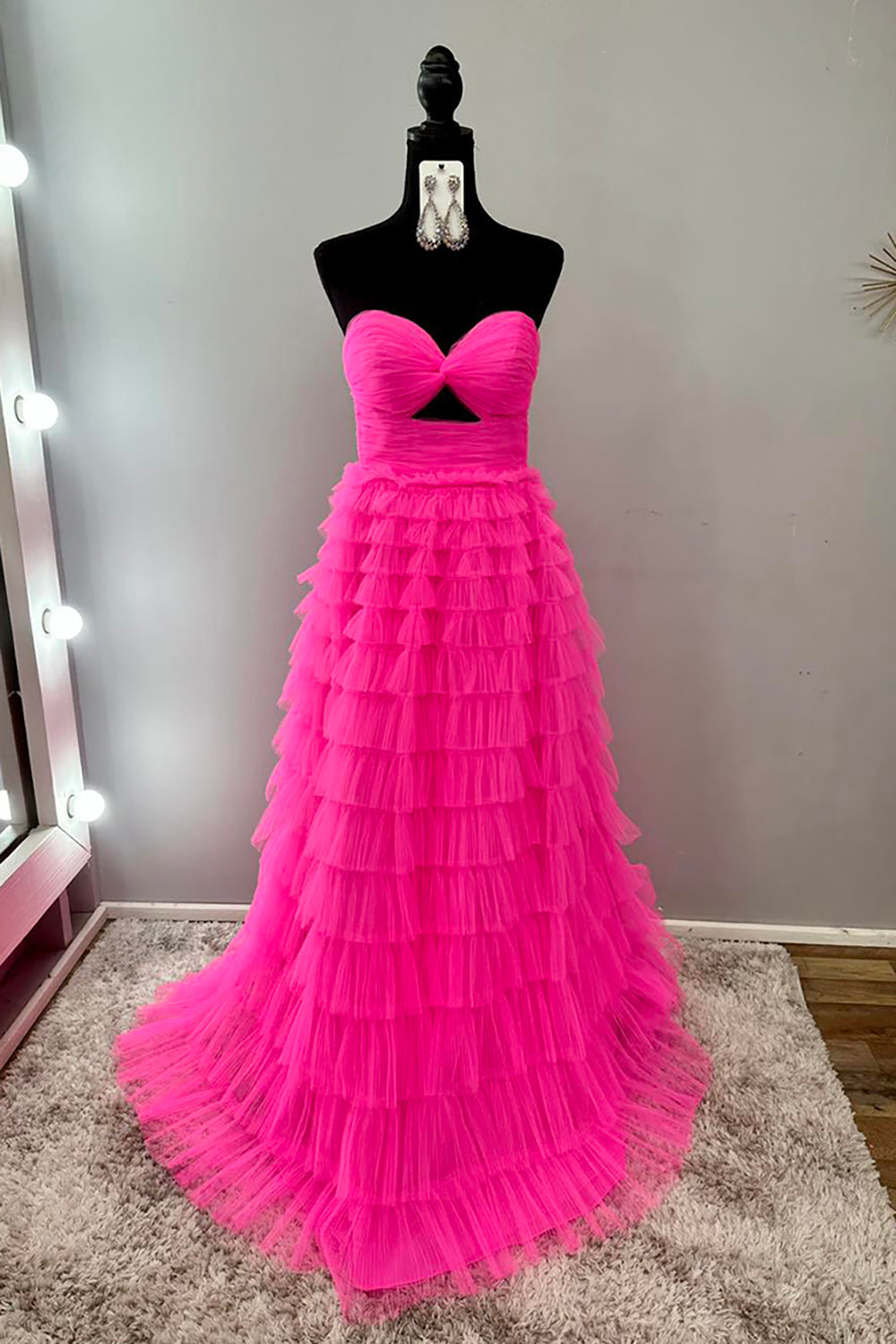 Dreamyannie Fuchsia Prom Dress Tiered A-Line Sweetheart Hollow Out Long Formal Dress