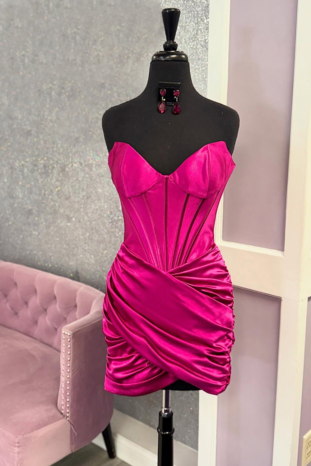 Dreamyannie Grape Sweetheart Tight Homecoming Dresses Ruched Short Corset Cocktail Dresses