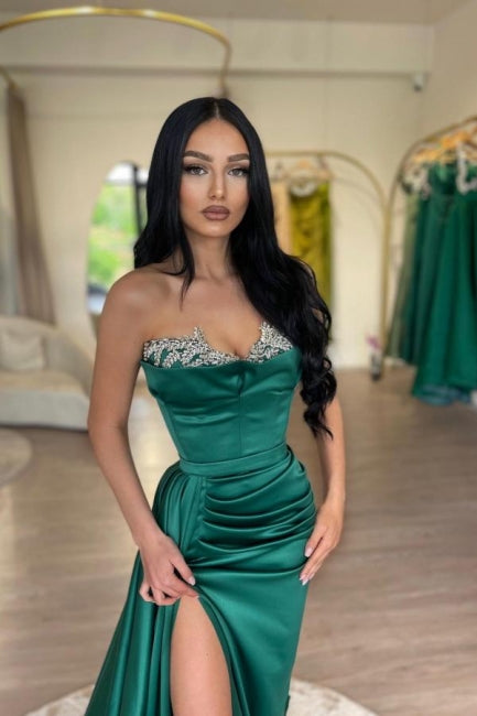 Dreamyannie Green Prom Dress Sweetheart A Line Beaded Sleeveless Satin Panel Train Formal Dress With High Slit