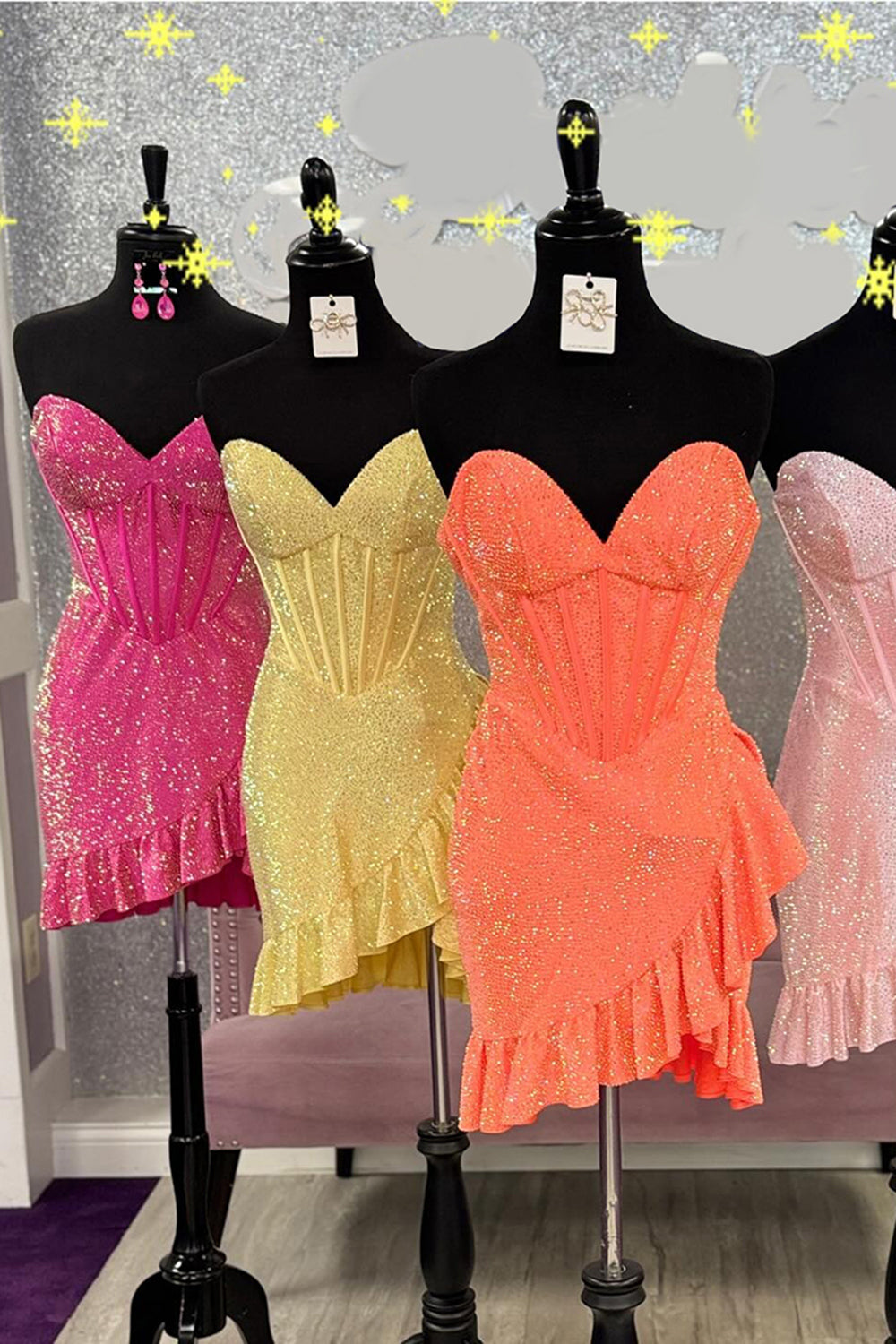 Dreamyannie Pink Beaded Homecoming Dresses Corset Ruffled Short Tight Cocktail Dresses