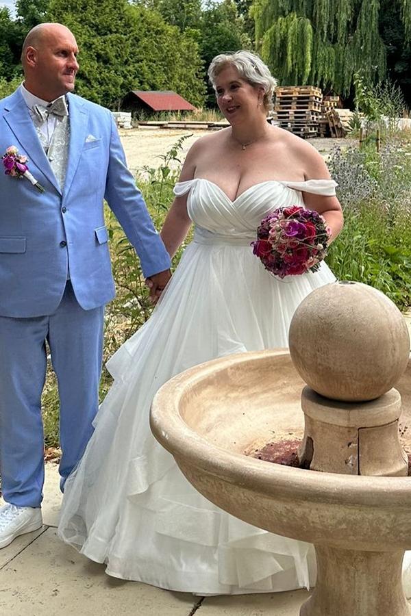 Dreamyannie Plus Size Wedding Dresses Off The Shoulder Tulle Bridal Gowns