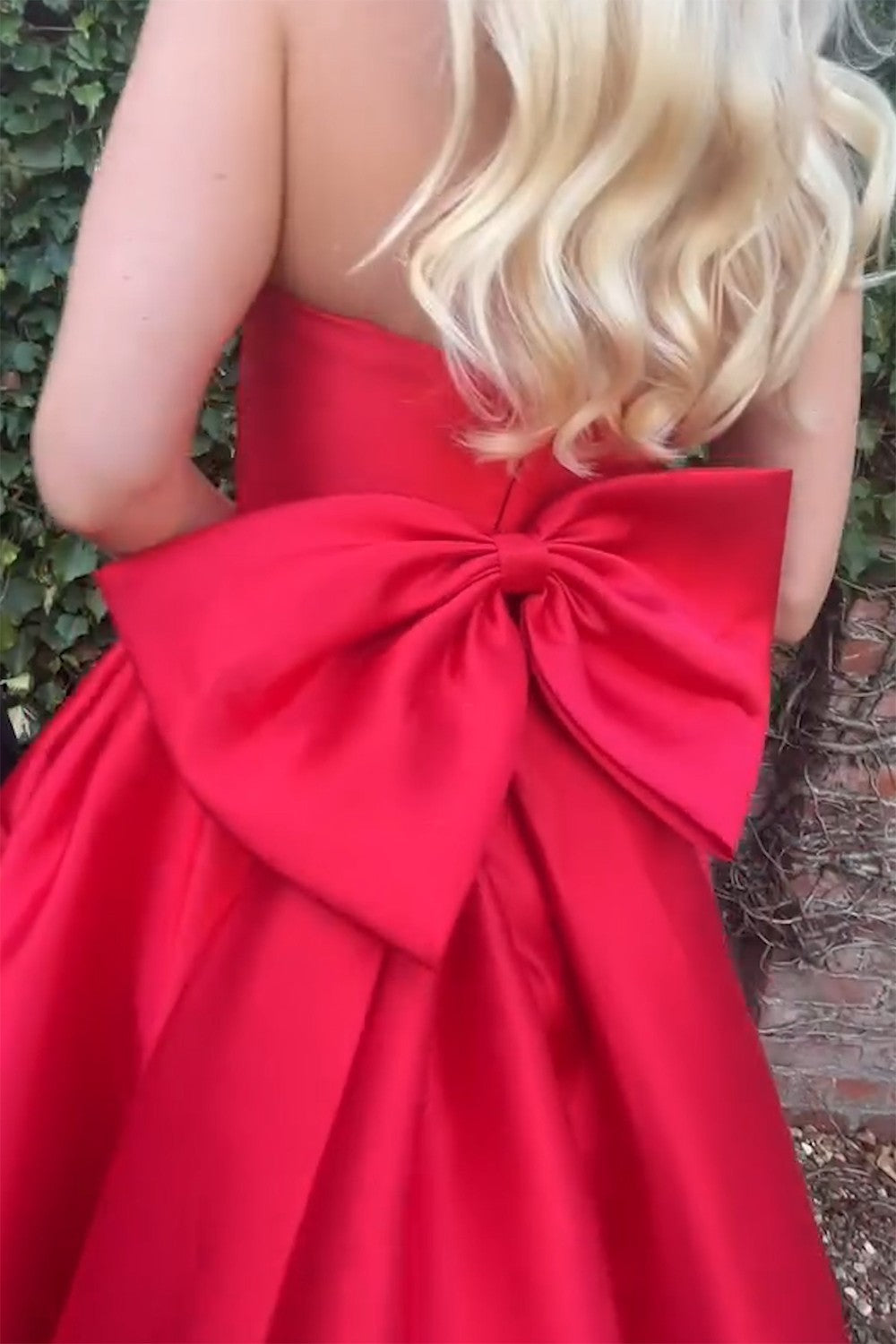 Dreamyannie Red Prom Dress A-Line Sweetheart Long Formal Dress With Bow