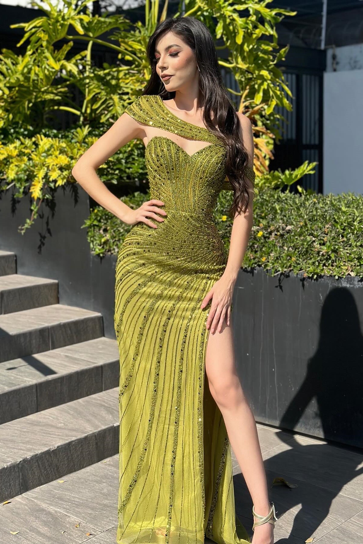 Dreamyannie Vintage Column Chiffon Satin Sweetheart Cap Sleeve Formal Dress With Sequined Split