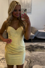 Dreamyannie Yellow Tight Homecoming Dresses Ruched Short Cocktail Dresses With Beading