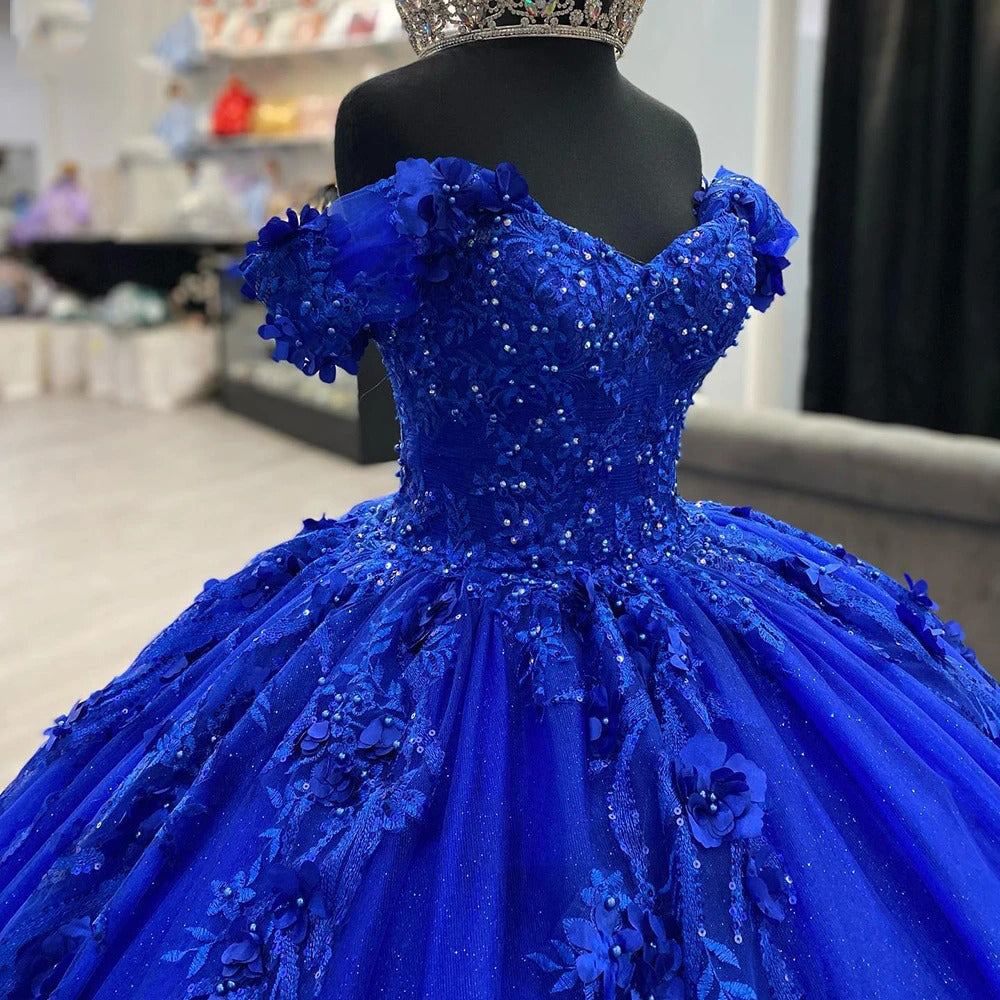 Elegant Ball Gown Off Shoulder Flowers Lace Appliques Beaded Royal Blue Tulle Quinceanera Dress Princess Prom Gown For Sweet 16