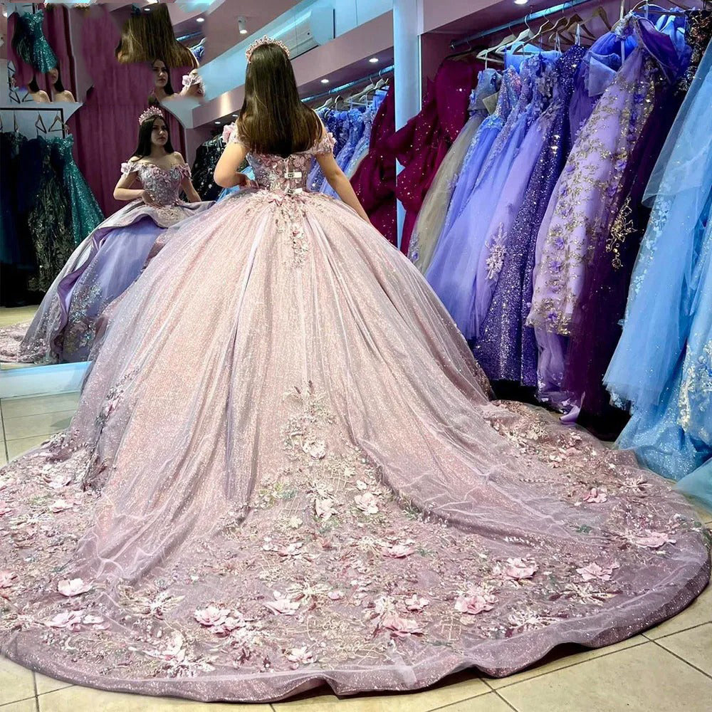 Elegant & Classic Ball Gown Off Shoulder Lace Appliqued Beaded Tiered Ruffles Lilac Tulle Quinceanera Dress Princess Birthday Party Gown For Sweet 16