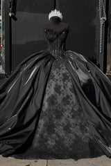 Elegant & Glamorous Ball Gown Sweetheart Neck Beaded Lace Sequins Lace Up Black Satin Quinceanera Dress Birthday Party Gown For Sweet 16