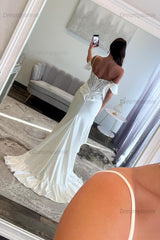Elegant Ivory Lace Off The Shoulder Wedding Dress With Corset Bodice And High Slit Bridal Gown