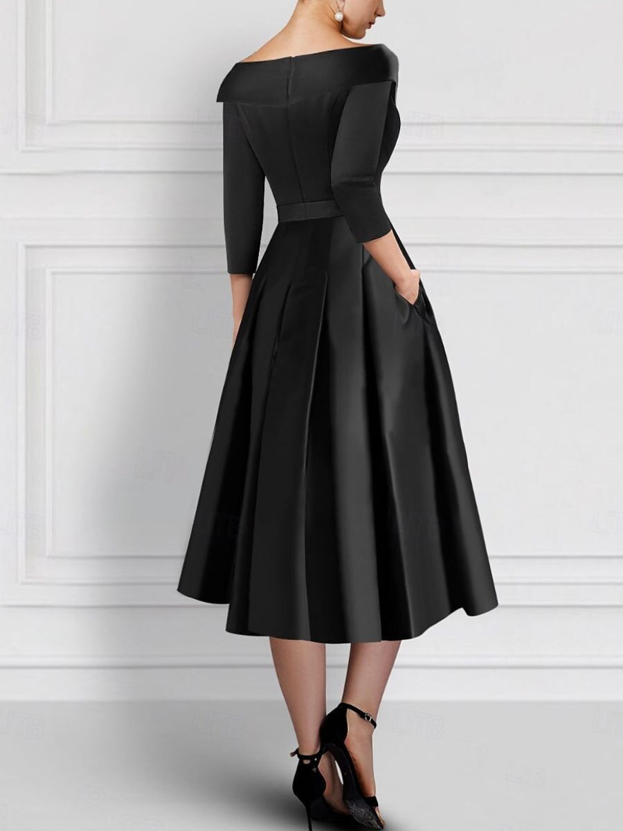 Elegant V Neck A Line Tea Length Mother of the Bride Dresses with Appliques