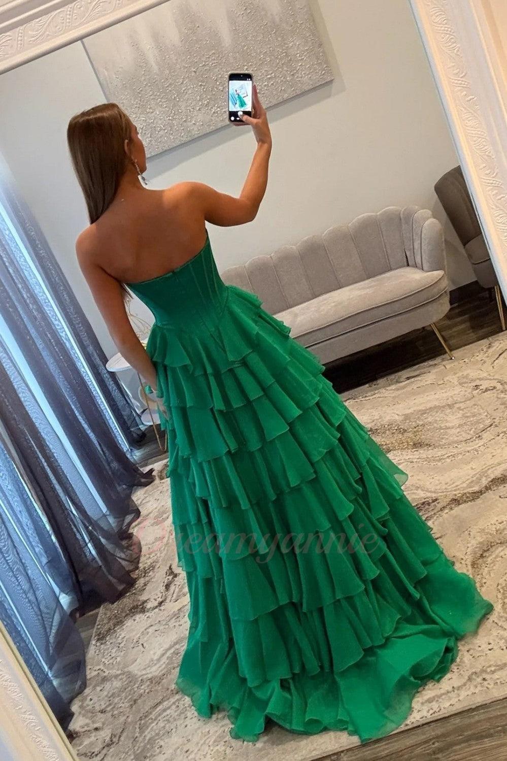 Emerald Green Sweetheart Corset Prom Dress With Tiered Ruffles And High Slit Formal Evening Gown