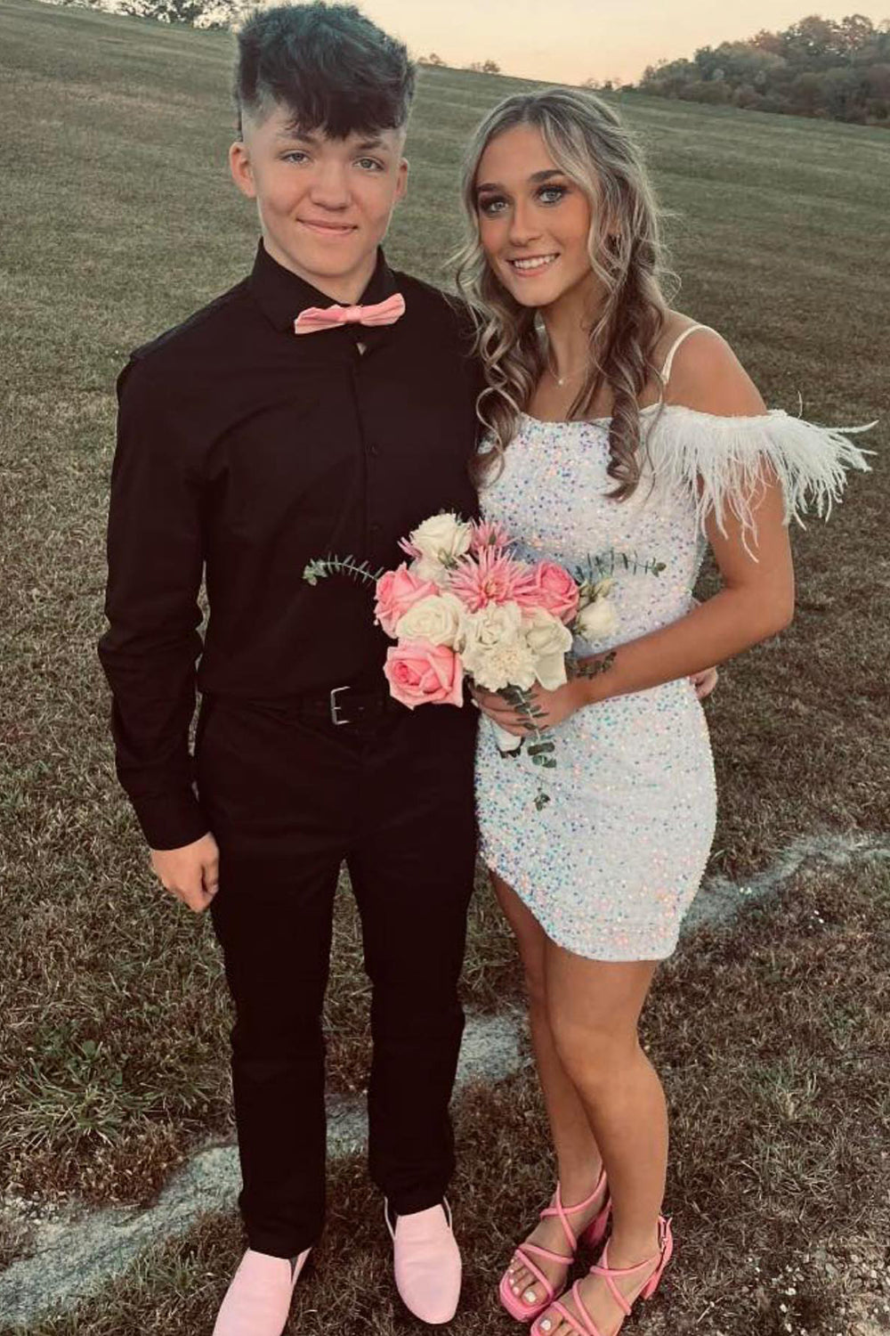 Feathered Black Homecoming Dress Sequined Bodycon Prom Dress