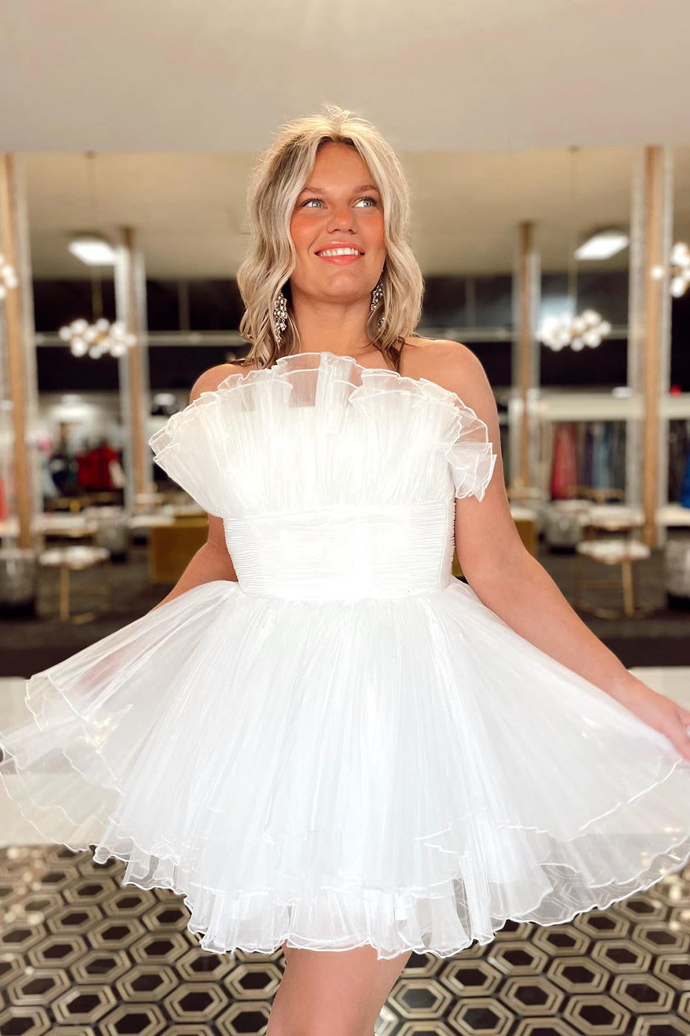 Fluffy Blue Homecoming Dress A-Line Strapless Ruffled Short Cocktail Dresses