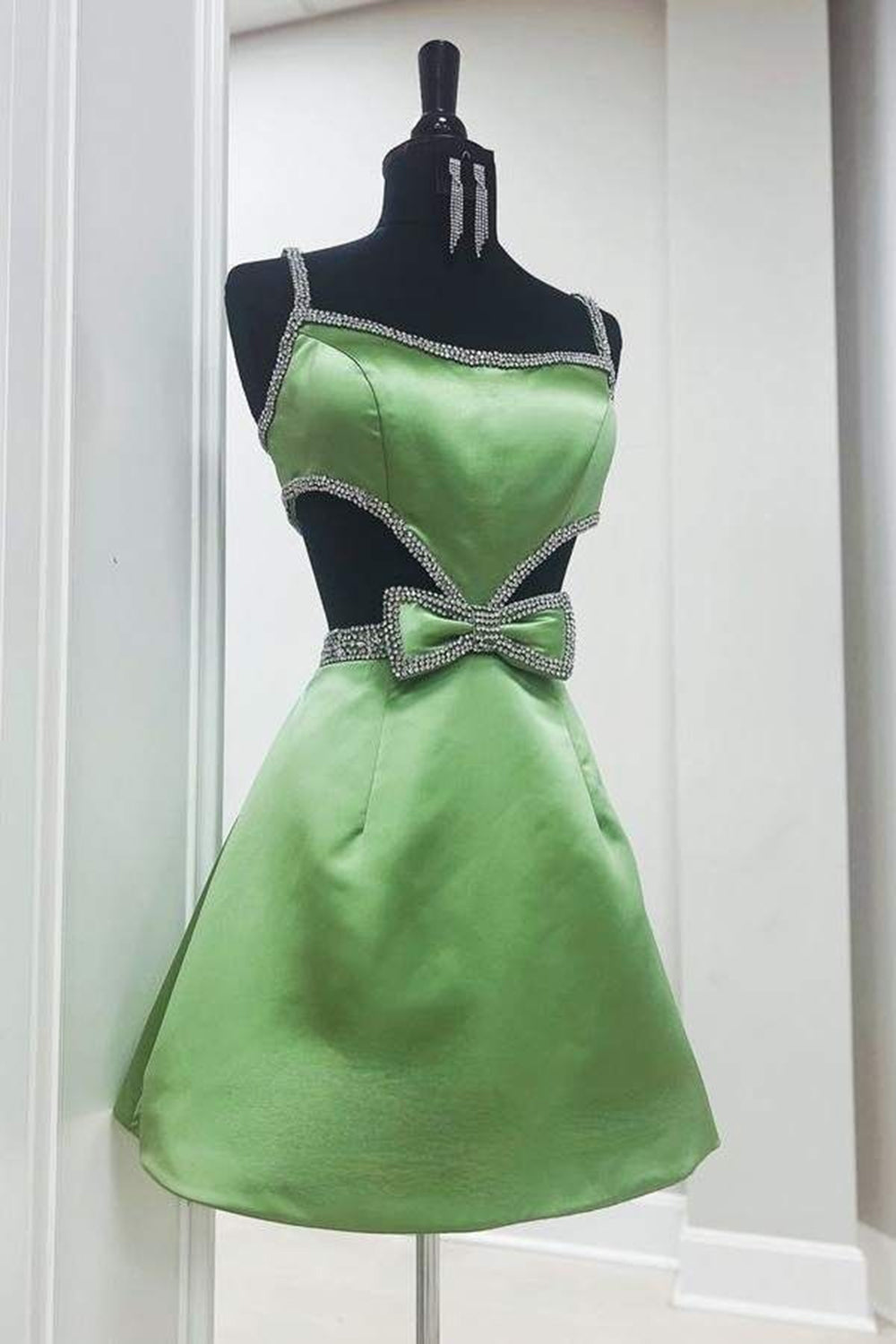 Fuchsia Homecoming Dress A-Line Short Beaded Cocktail Party Dresses with Bows