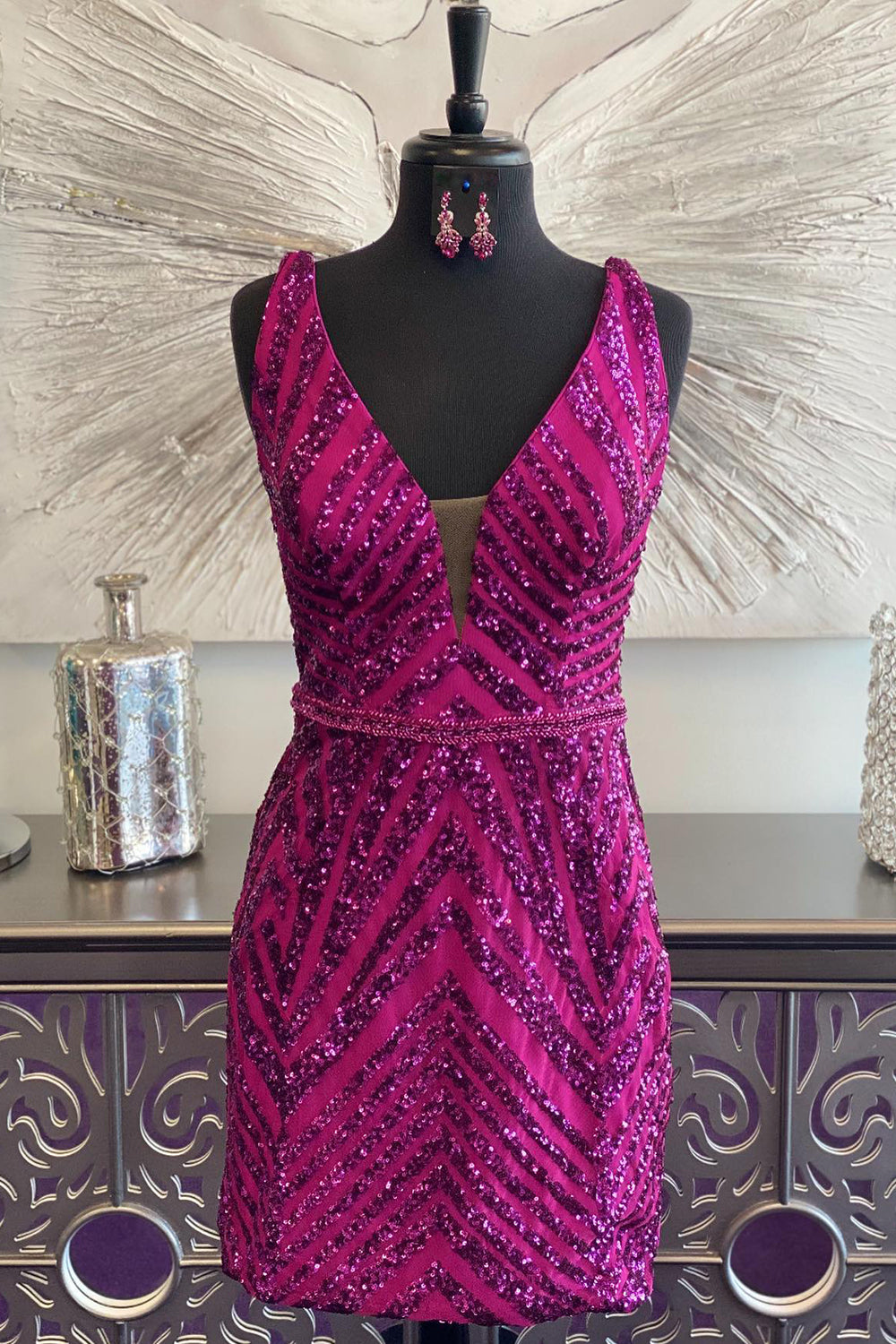 Fuchsia Homecoming Dress Sequined Backless Tight Short Prom Dress