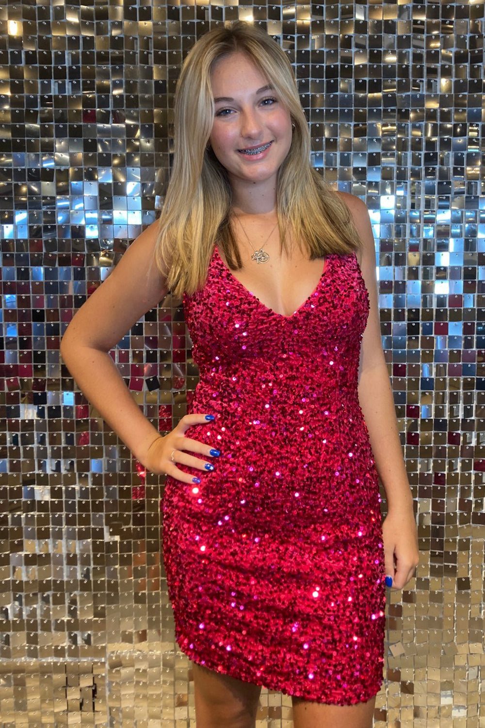 Fuchsia Homecoming Dress Sequined Spaghetti Straps Tight Short Cocktail Dresses