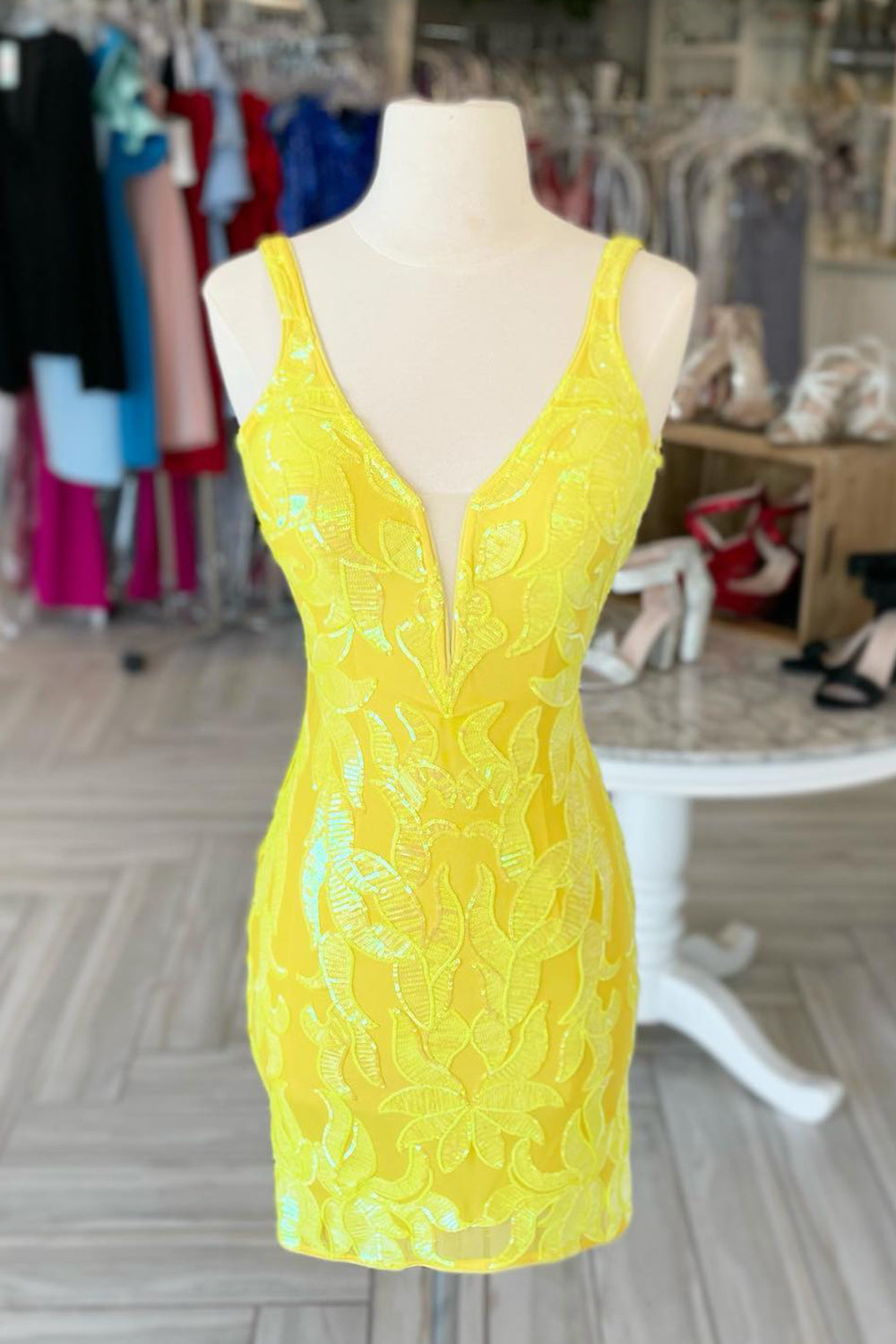 Fuchsia Homecoming Dress V-Neck Sequin Tight Short Cocktail Dresses