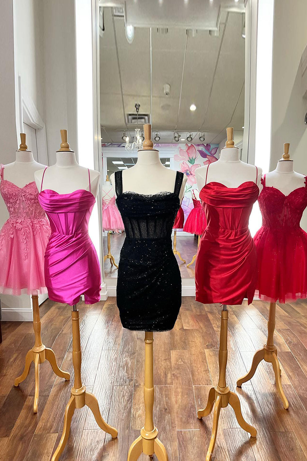 Glitter Black Homecoming Dress Corset Sequin Off the Shoulder Tight Short Cocktail Dresses