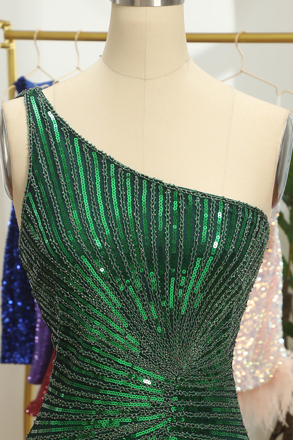 Glitter Dark Green Homecoming Dress One Shoulder Beaded Tight Cocktail Party Dresses