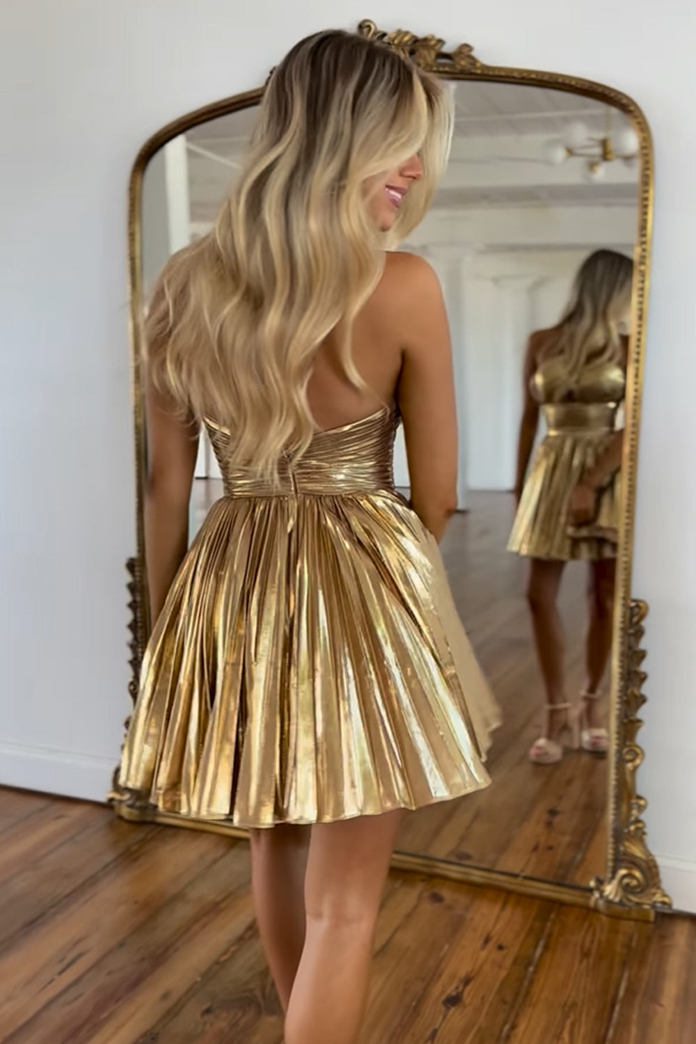 Golden Homecoming Dress Criss Cross Halter A Line Pleated Short Cocktail Dresses