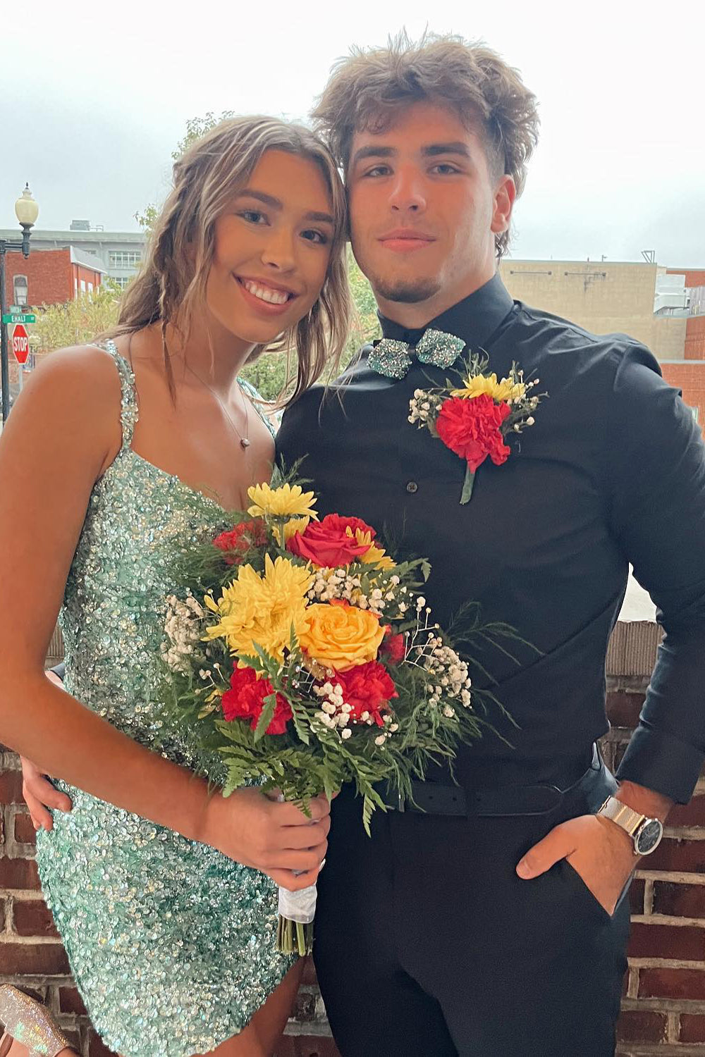Golden Homecoming Dress Sequined Lace-Up Back Tight Short Cocktail Dresses with Fringes
