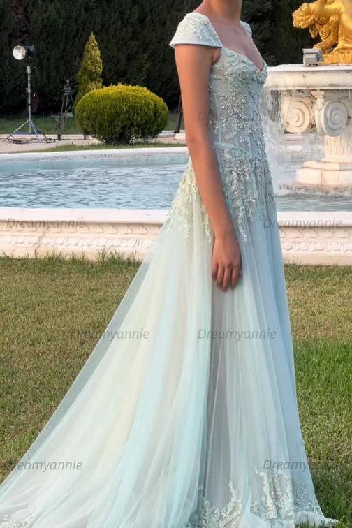 Gorgeous A Line Sweetheart Light Green Long Prom Dress With Appliques Formal Evening Gown