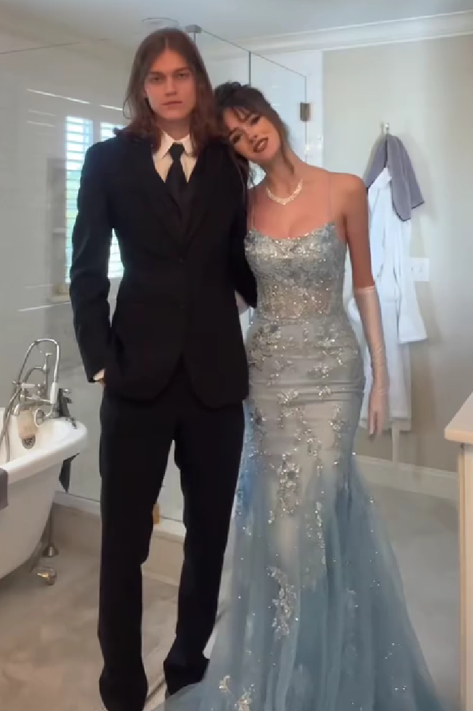 Gorgeous Mermaid Spaghetti Straps Grey Blue Long Prom Dress With Appliques Formal Evening Gown