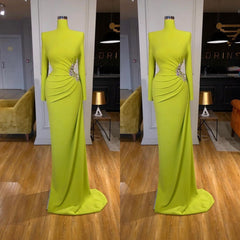Green Long Sleeve Formal Dress High Neck Beaded Evening Dress