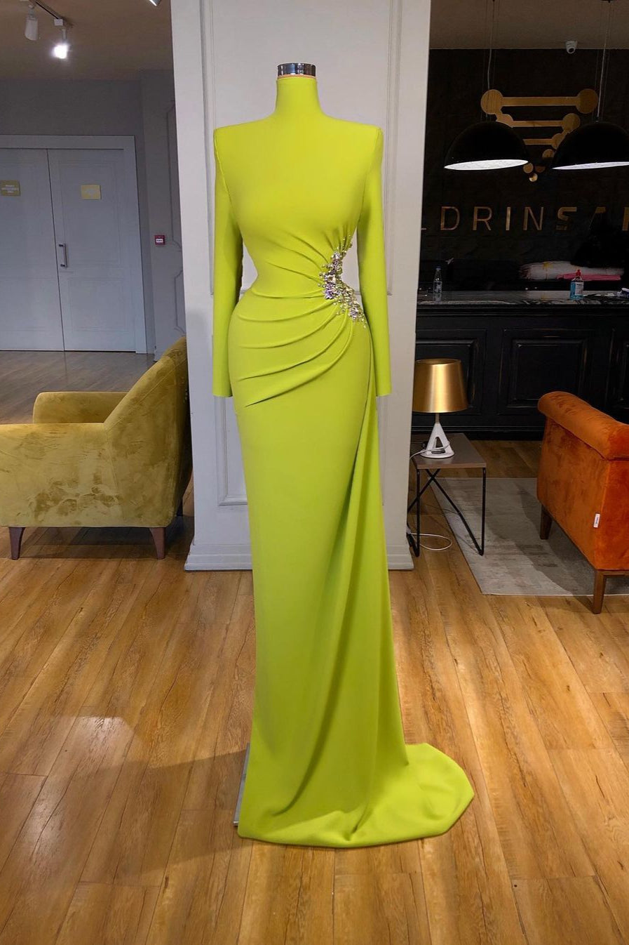 Green Long Sleeve Formal Dress High Neck Beaded Evening Dress