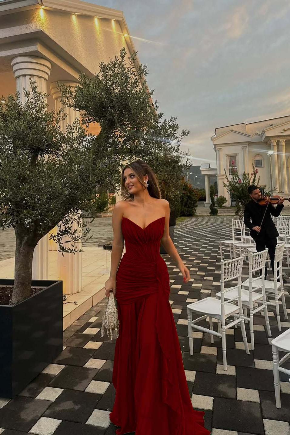 Green Mermaid Prom Dress Sleeveless Sweetheart Ruffled Formal Dress