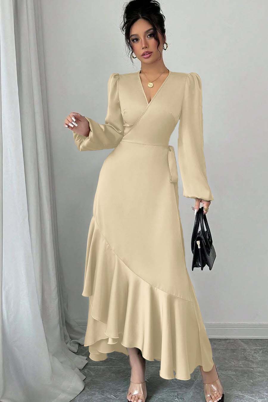 Green Sheath/Column Prom Dress Long Sleeve V Neck Satin Formal Dress